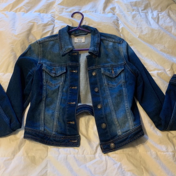 Jean jacket - Picture 2 of 3